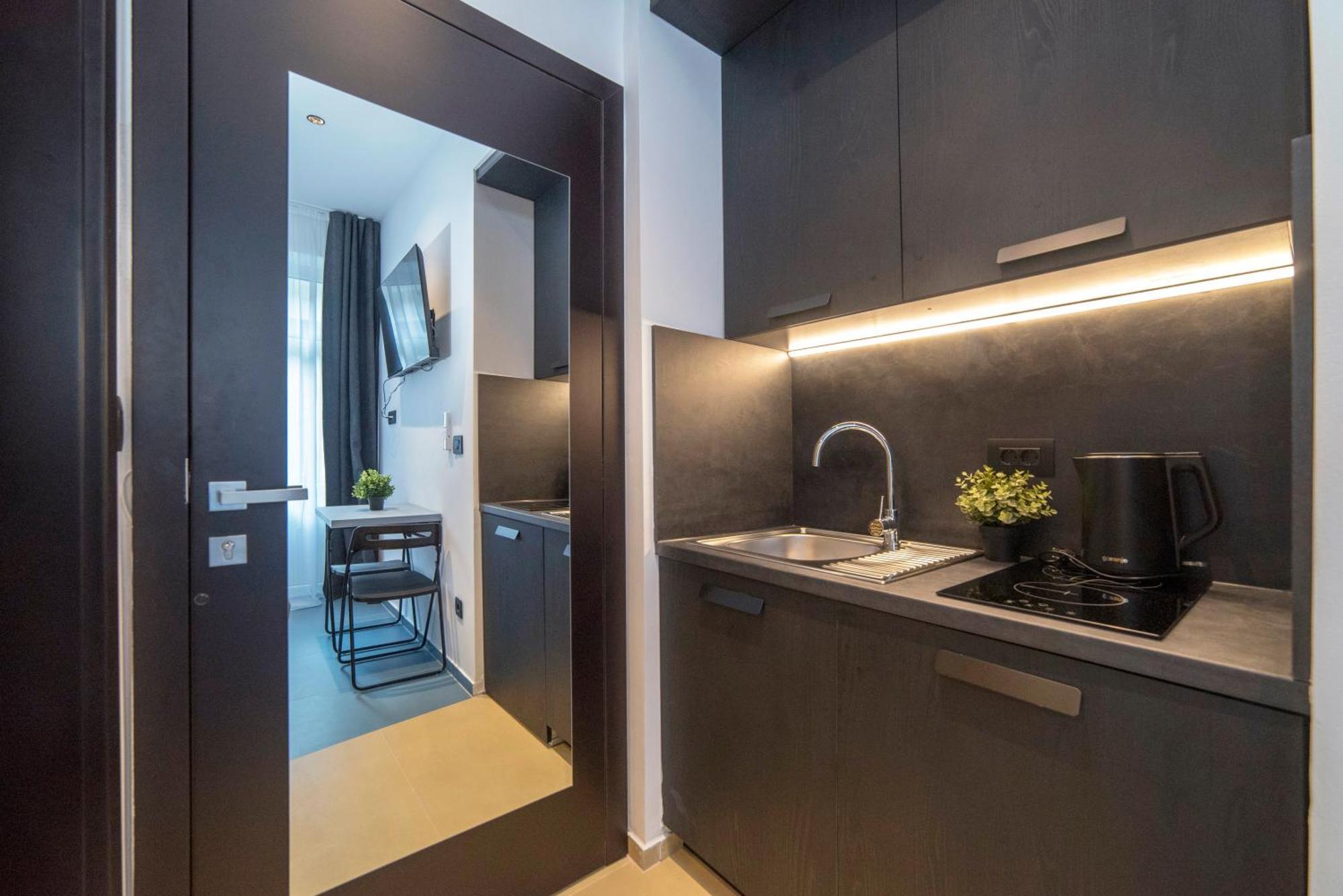 Apartments Bella Mia, 1St Floor ซาเกร็บ ภายนอก รูปภาพ
