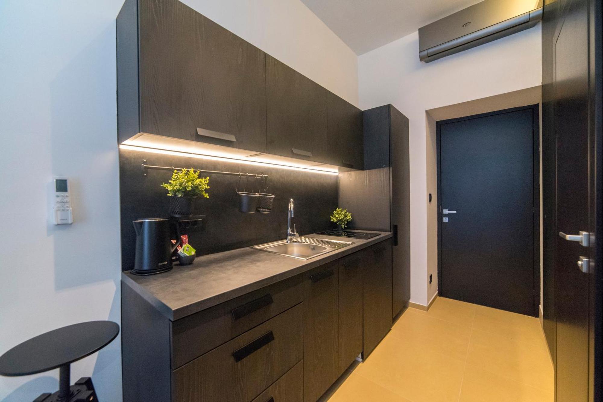Apartments Bella Mia, 1St Floor ซาเกร็บ ภายนอก รูปภาพ